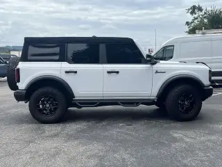 Ford Bronco 2023 4x4 Base Advanced 4dr SUV