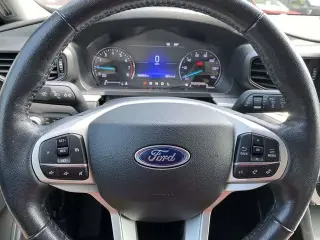 Ford Explorer 2023 XLT 4 puertas SUV