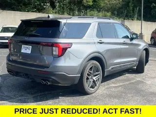 Ford Explorer 2025 AWD ST SUV de 4 puertas