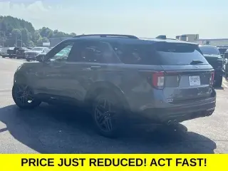 Ford Explorer 2025 AWD ST SUV de 4 puertas