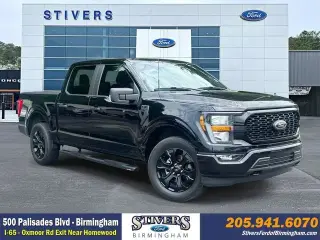 Ford F-150 2023 4x4 XL 4 puertas SuperCrew 5.5 pies. SB