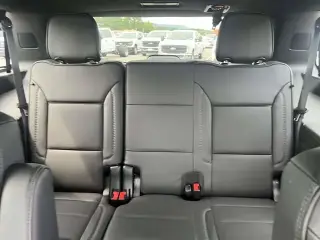GMC Yukon 2021 4x4 Denali 4 puertas SUV