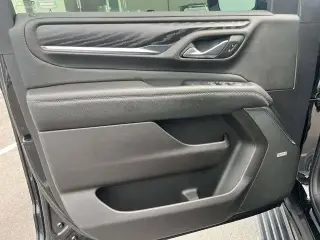GMC Yukon 2021 4x4 Denali 4 puertas SUV