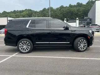 GMC Yukon 2021 4x4 Denali 4 puertas SUV