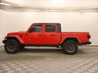 Jeep Gladiator 2020 4x4 Overland 4 puertas Crew Cab 5.0 pies. SB