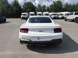 Ford Mustang 2024 GT 2 puertas Fastback