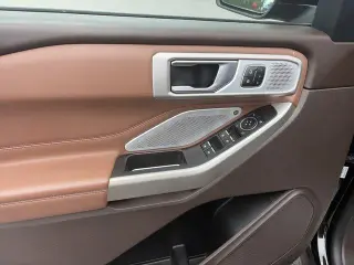Ford Explorer 2023 King Ranch 4 puertas SUV