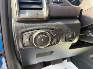 Ford Ranger 2021 4x4 Lariat 4 puertas SuperCrew 5.1 pies. SB