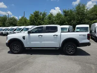 Ford Ranger 2024 4x4 XLT 4 puertas SuperCrew 5.0 pies SB
