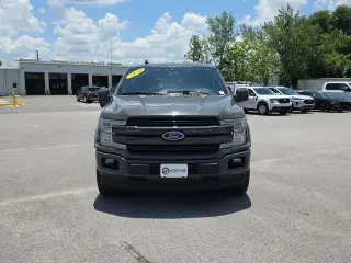 Ford F-150 2020 4x4 Lariat 4 puertas SuperCrew 5.5 pies. Caja corta