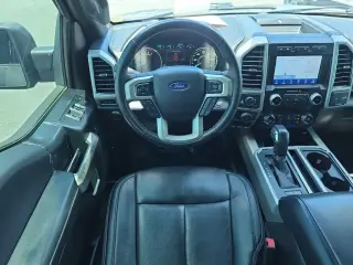 Ford F-150 2020 4x4 Lariat 4 puertas SuperCrew 5.5 pies. Caja corta