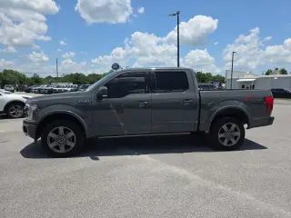 Ford F-150 2020 4x4 Lariat 4 puertas SuperCrew 5.5 pies. Caja corta