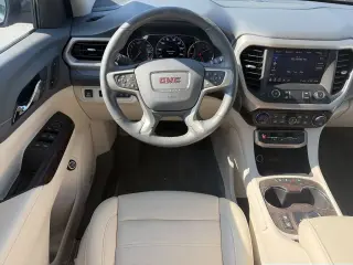 GMC Acadia 2020 Denali 4 puertas SUV