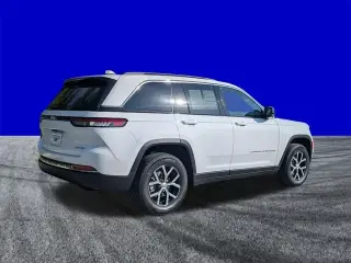 Jeep Grand Cherokee 2025 4x4 Limited 4 puertas SUV