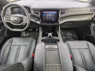 Jeep Wagoneer L 2024 4x2 Serie II 4 puertas SUV