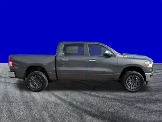 Ram 1500 2024 4x4 Big Horn Cabina Crew 4 puertas 5.6 pies. Pickup SB
