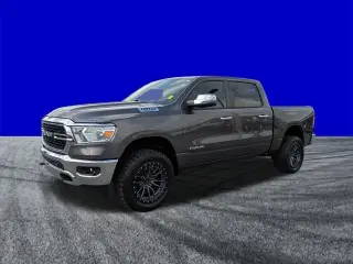 Ram 1500 2024 4x4 Big Horn Cabina Crew 4 puertas 5.6 pies. Pickup SB