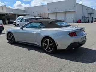 Ford Mustang 2024 EcoBoost Premium 2 puertas Convertible