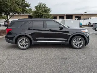 Ford Explorer 2022 XLT 4 puertas SUV