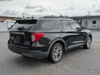 Ford Explorer 2022 XLT 4 puertas SUV