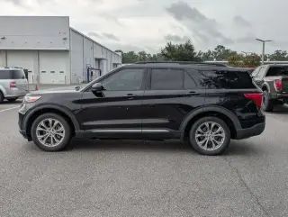 Ford Explorer 2022 XLT 4 puertas SUV