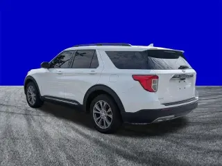 Ford Explorer 2022 XLT 4 puertas SUV