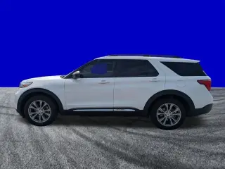 Ford Explorer 2022 XLT 4 puertas SUV