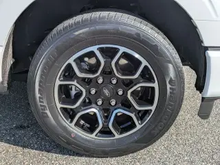 Ford F-150 2023 4x2 XLT 4 puertas SuperCrew 5.5 pies SB