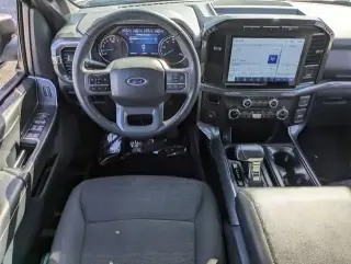 Ford F-150 2023 4x2 XLT 4 puertas SuperCrew 5.5 pies SB