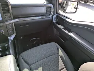 Ford F-150 2023 4x2 XLT 4 puertas SuperCrew 5.5 pies SB