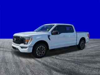 Ford F-150 2023 4x2 XLT 4 puertas SuperCrew 5.5 pies SB
