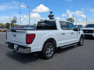 Ford F-150 2025 4x2 XLT 4 puertas SuperCrew 5.5 pies SB