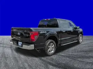Ford F-150 2025 4x4 XLT 4 puertas SuperCrew 5.5 pies. Caja corta