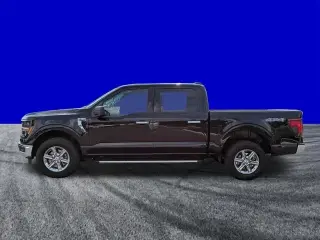 Ford F-150 2025 4x4 XLT 4 puertas SuperCrew 5.5 pies. Caja corta
