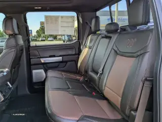 Ford F-150 2021 4x4 King Ranch 4 puertas SuperCrew 5.5 pies. Caja corta