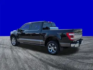 Ford F-150 2021 4x4 King Ranch 4 puertas SuperCrew 5.5 pies. Caja corta