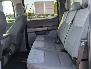 Ford F-150 2023 4x4 XLT 4 puertas SuperCrew 5.5 pies. SB