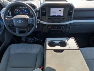 Ford F-150 2023 4x4 XLT 4 puertas SuperCrew 5.5 pies. SB