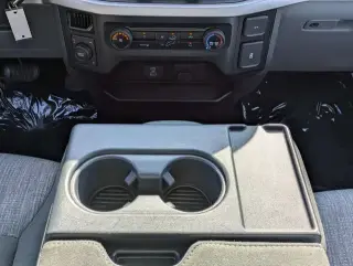Ford F-150 2023 4x4 XLT 4 puertas SuperCrew 5.5 pies. SB