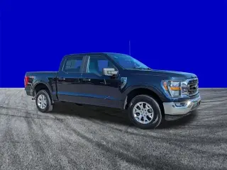 Ford F-150 2023 4x4 XLT 4 puertas SuperCrew 5.5 pies. SB