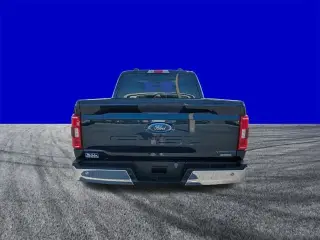 Ford F-150 2023 4x4 XLT 4 puertas SuperCrew 5.5 pies. SB
