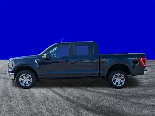 Ford F-150 2023 4x4 XLT 4 puertas SuperCrew 5.5 pies. SB