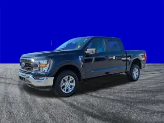 Ford F-150 2023 4x4 XLT 4 puertas SuperCrew 5.5 pies. SB
