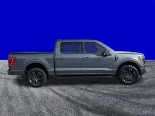 Ford F-150 2022 4x4 XLT 4 puertas SuperCrew 5.5 pies. SB