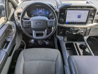 Ford F-150 2024 4x4 XLT 4 puertas SuperCrew 5.5 pies. SB