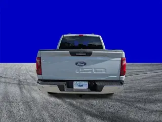 Ford F-150 2024 4x4 XLT 4 puertas SuperCrew 5.5 pies. SB