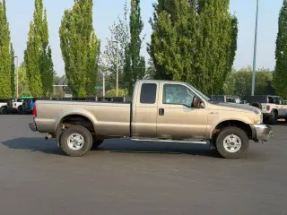 Ford F-350 Super Duty 2004 4 puertas SuperCab XL 4WD SB