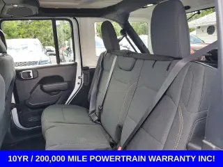 Jeep Wrangler 2025 4x4 Sport 4 puertas SUV