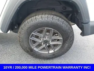 Jeep Wrangler 2025 4x4 Sport 4 puertas SUV