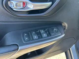 Jeep Cherokee 2020 4x4 Latitude Plus 4 puertas SUV